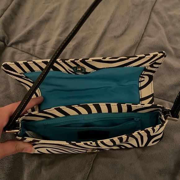 Mini zebra purse - Picture 3 of 6